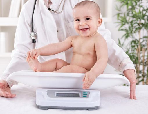 Bagaimana Pola Pertumbuhan Bayi Tahun Pertama?