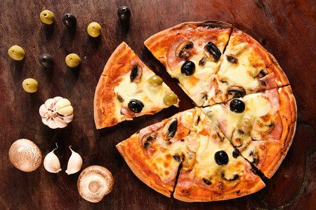 9 Fakta Kesehatan di Balik Pizza