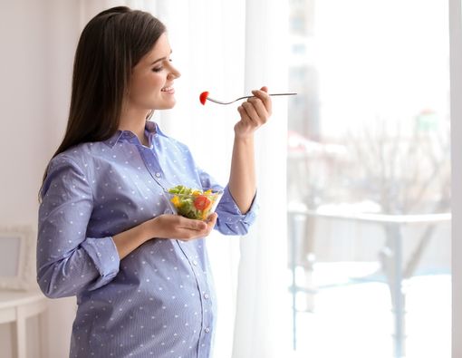 Dampak Negatif Konsumsi Asam Folat Berlebih Saat Hamil