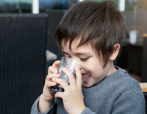 Apakah Balita Boleh Minum Kopi?
