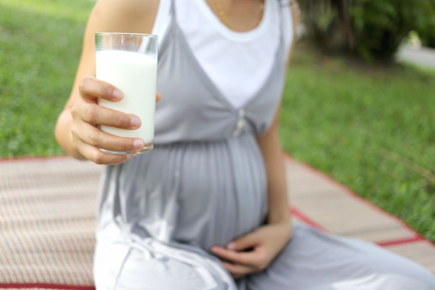 Bolehkah Wanita Hamil Minum Susu UHT?