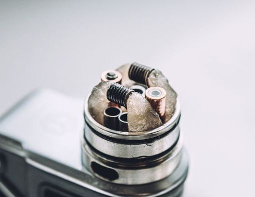 Bahaya Vape bagi Kesehatan Tubuh yang Perlu Anda Ketahui