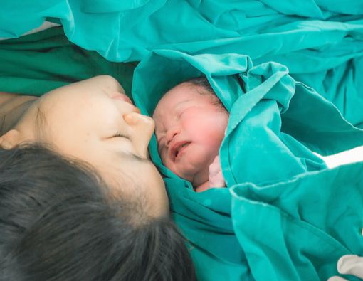 Inilah yang Terjadi pada Tubuh Pasca Persalinan