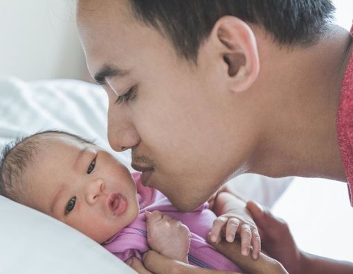 Bayi Diduga Tertular TBC dari Ciuman, Ini Penjelasan Dokter
