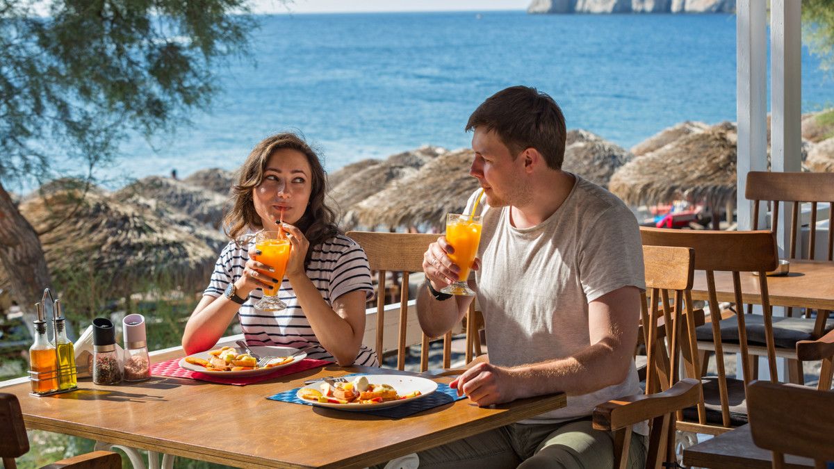 Anda Gemar Wisata Kuliner? Ini Tips agar Badan Tidak Melar