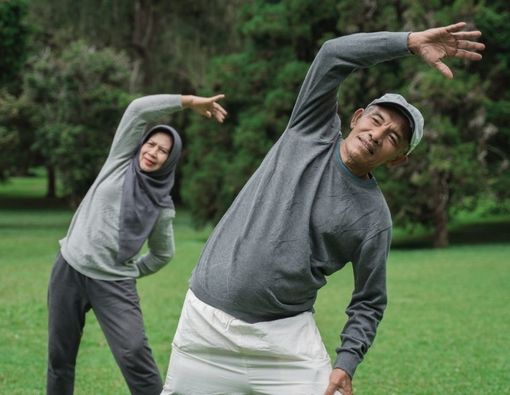 Rekomendasi Olahraga yang Sehat dan Aman untuk Lansia
