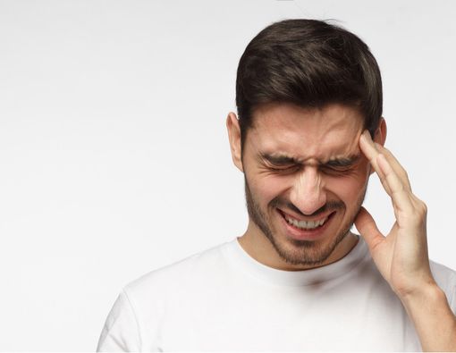 Kenali Lebih Dalam Berbagai Penyebab Migrain