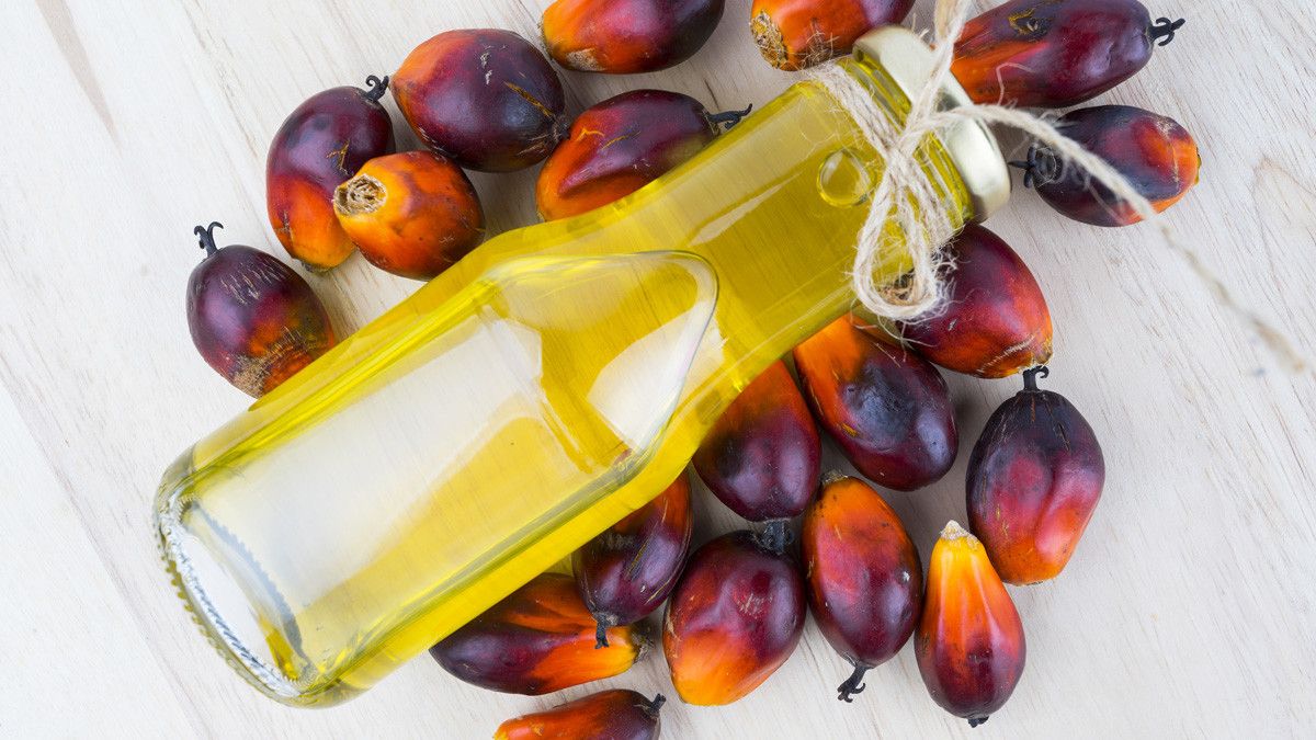 Minum Minyak Saat Hamil, Perlancar Persalinan?