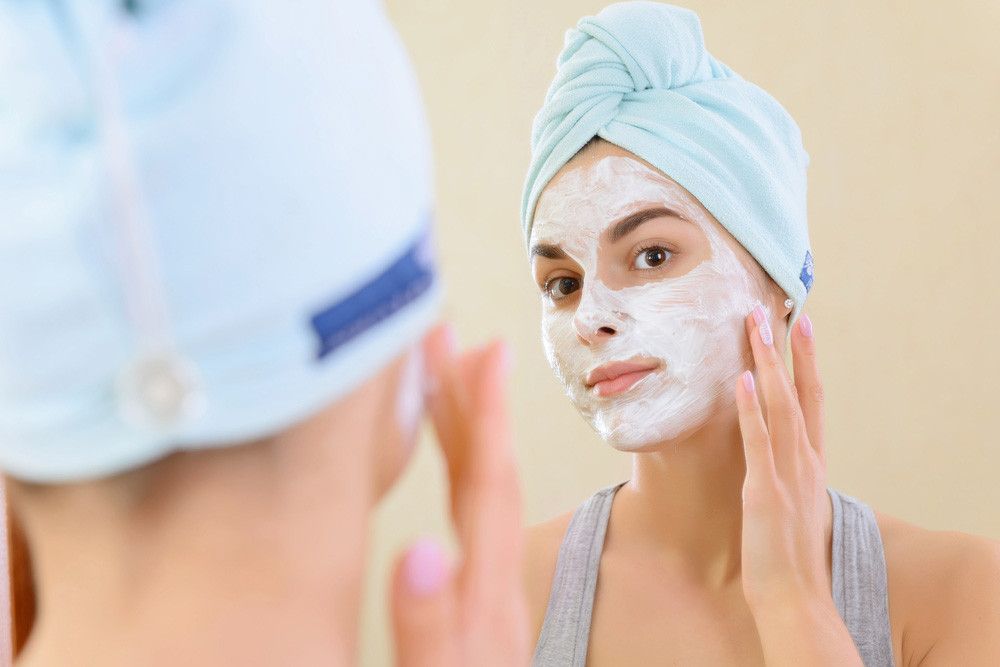 Seberapa Sering Boleh Menggunakan Masker Kulit untuk Wajah? (Dmytro Zinkevych/shutterstock)