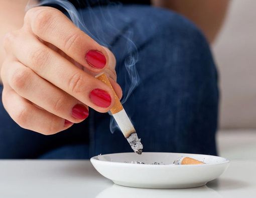 4 Kebiasaan Penyebab Payudara Kendur