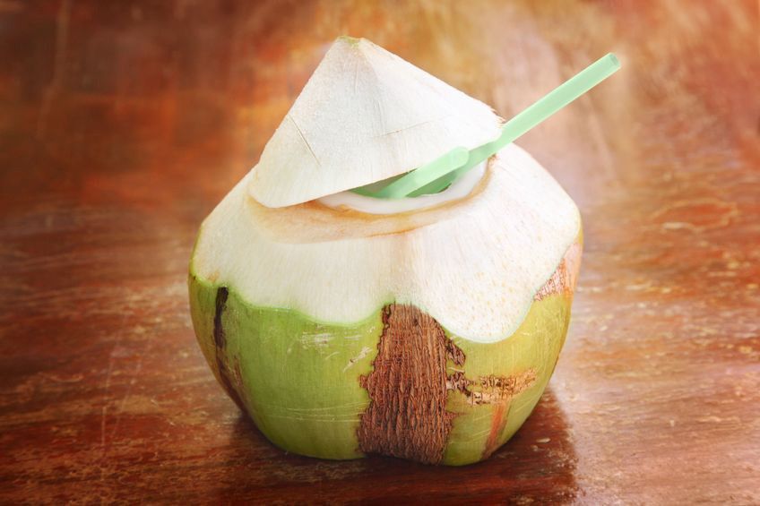 Atasi Insomnia dengan Air Kelapa