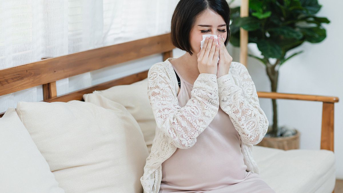 Waspada, Terkena Flu saat Hamil Bisa Sebabkan Anak Bipolar