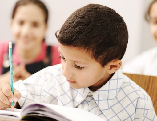 Anak Pintar Berkat Minyak Ikan, Mitos atau Fakta?