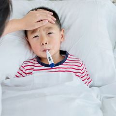 Agar Cepat Sembuh, Penuhi Kebutuhan Cairan Anak Saat DBD