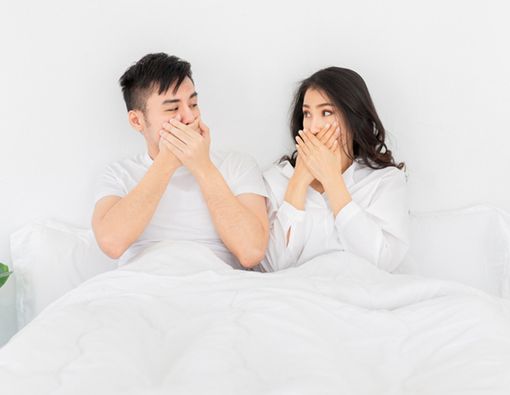 Awas, Bau Mulut Bisa Mengganggu Saat Berhubungan Intim!