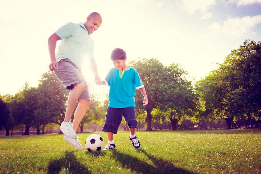 6 Kiat agar si Kecil Senang Olahraga