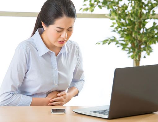 Cara Ampuh Atasi Perut Kembung dan Mual