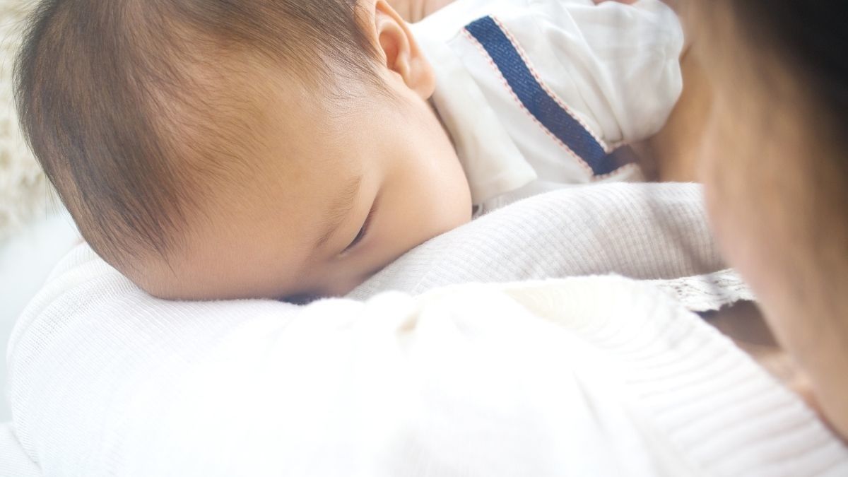 Mungkinkah Rasa ASI Kanan dan Kiri Berbeda? Ini Faktanya