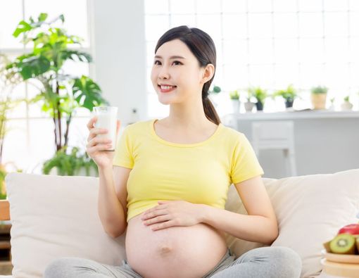 10 Manfaat Susu Hamil yang Penting untuk Kehamilan