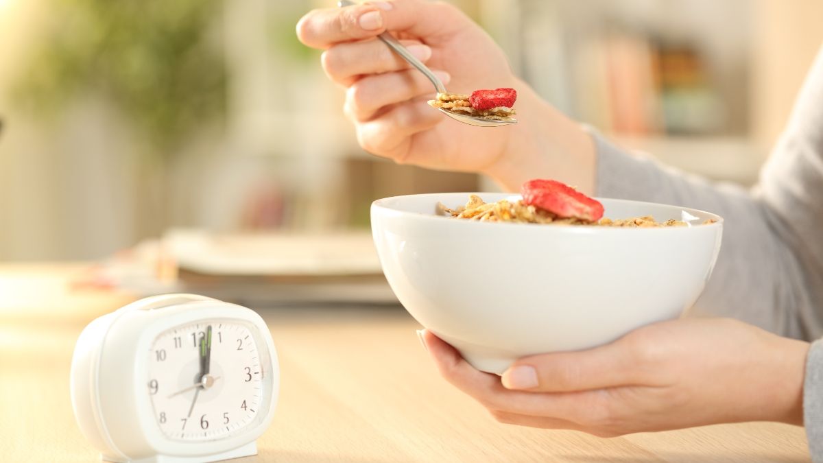 Mengapa Sebaiknya Hindari Konsumsi Makanan Tinggi Karbohidrat Saat Buka Puasa Intermittent Fasting