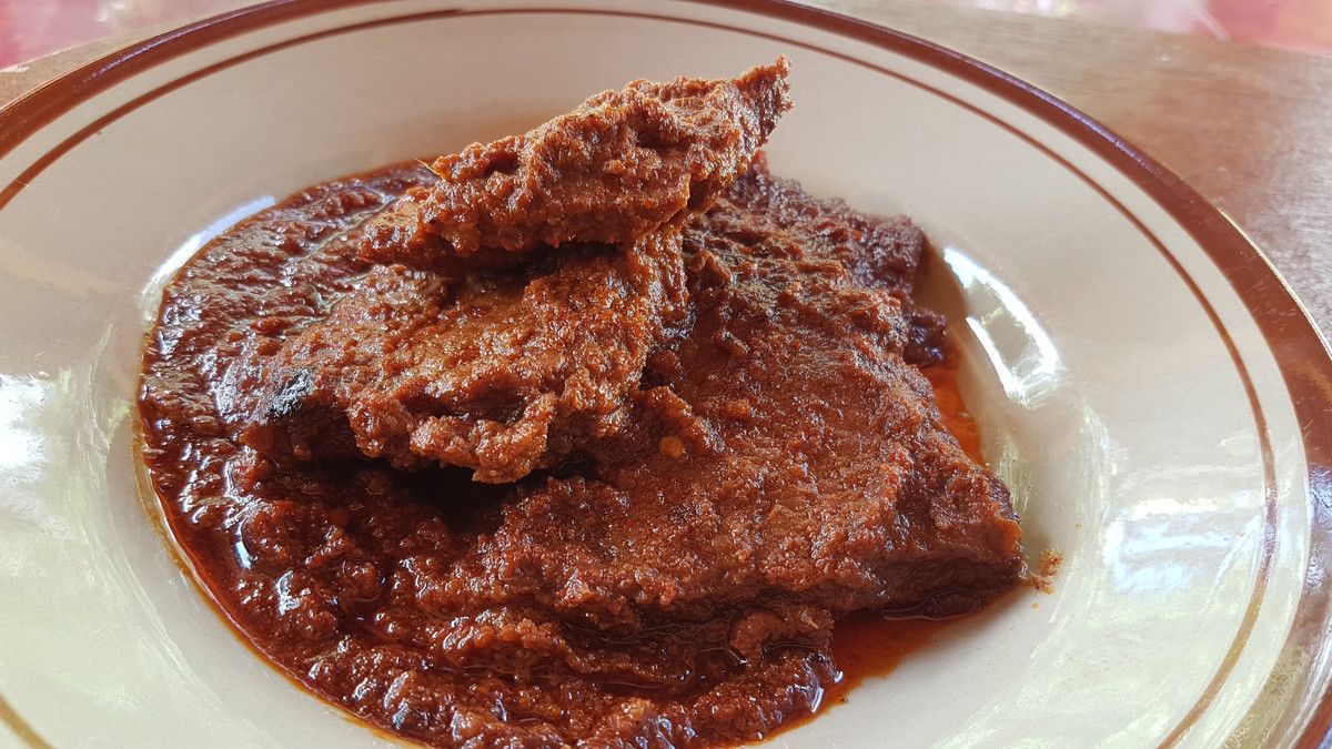 Rendang Picu Kolesterol Tinggi, Atasi dengan Cara Ini