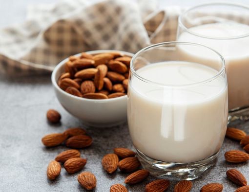 Manfaat Susu Almond untuk Ibu Menyusui