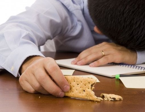 Penyebab Ngantuk Sehabis Makan