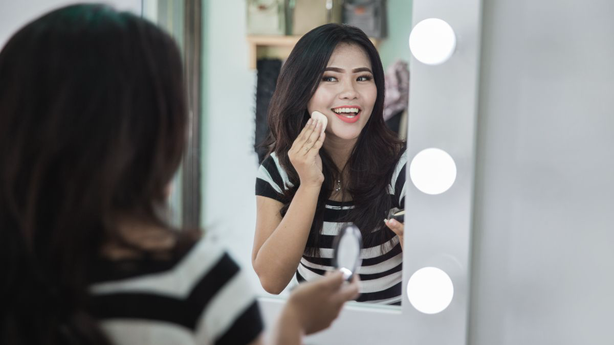 Cara Mencegah Komedo yang Ganggu Penampilan Anda