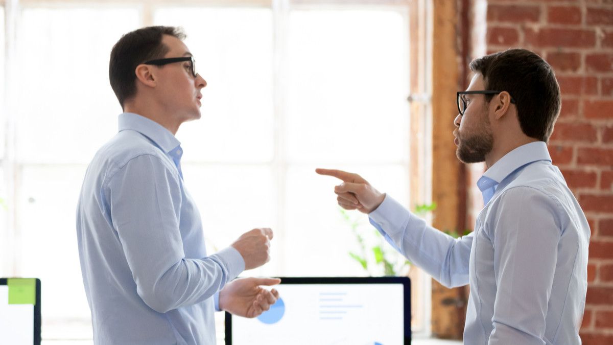 Bicarakan dengan Bos Anda Jika Suka Mem-bully