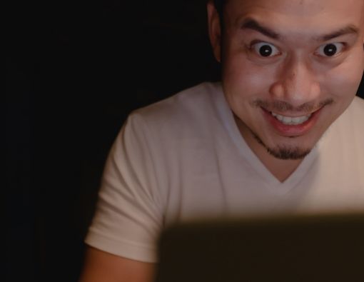 Hubungan Antara Depresi dan Kecanduan Pornografi