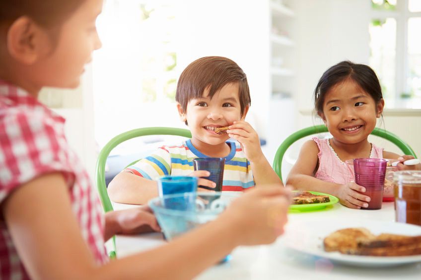 Manfaat Sarapan Pagi bagi Kecerdasan Otak Anak