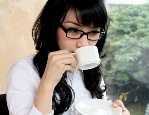 Redakan Stres Dengan Minum Teh Hitam