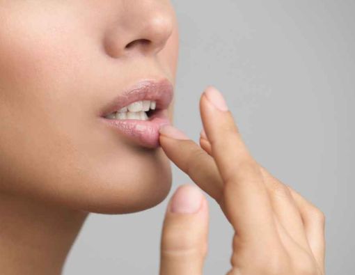 Ada Benjolan di Bibir? Ketahui Cara Penanganan Medisnya