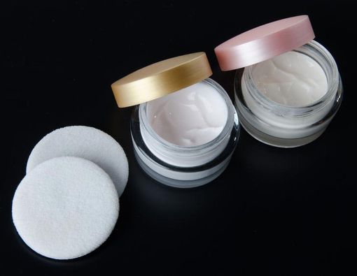 Cara Memilih Pelembap untuk Kulit Kering