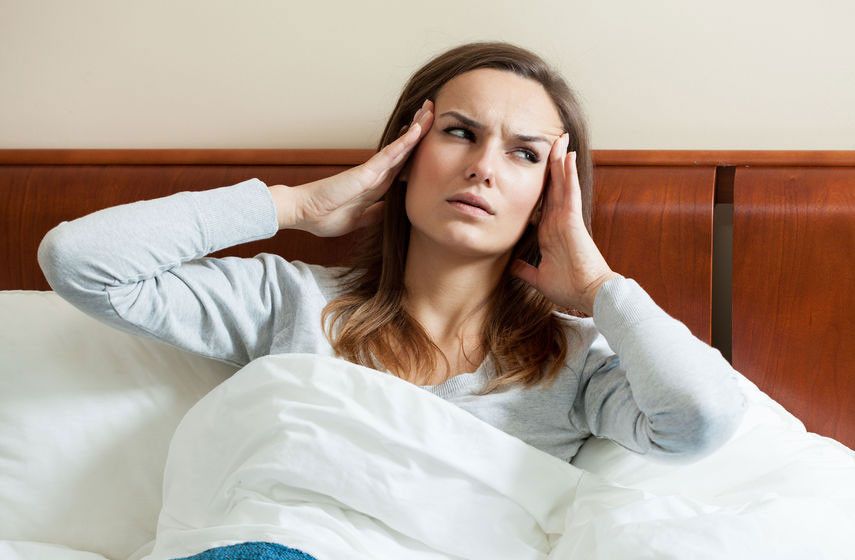 Sakit Kepala Saat Bangun Tidur, Apa Penyebabnya?