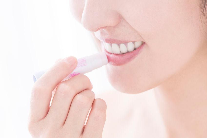 Tips Agar Bibir Tidak Kering Selama Berpuasa