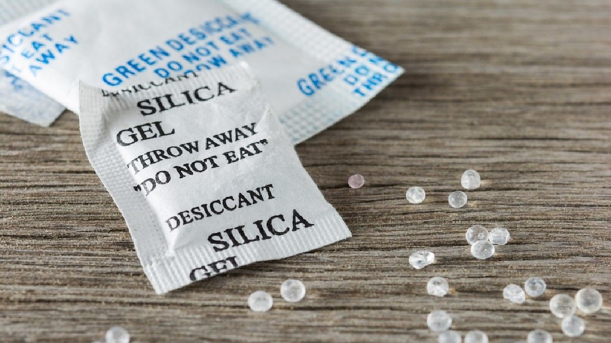 Silica Gel Termakan, Ini yang Terjadi di Tubuh dan Cara Mengatasinya!