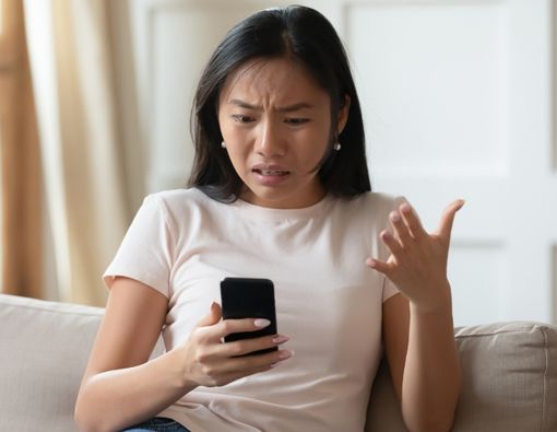 Playing Victim: Pengertian, Tanda, dan Cara Menghadapinya