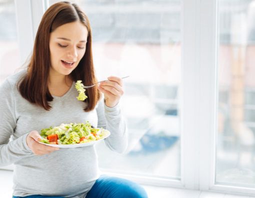 Kebutuhan Nutrisi Saat Hamil yang Harus Dipenuhi