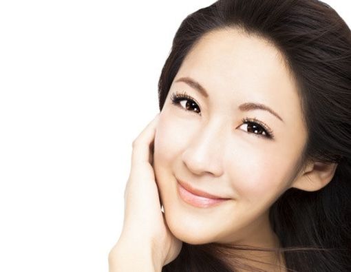 Ingin 3 Tahun Lebih Muda? Tersenyumlah!