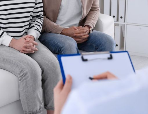 Sebelum Makin Parah, Kenali Gejala Klamidia pada Wanita dan Pria