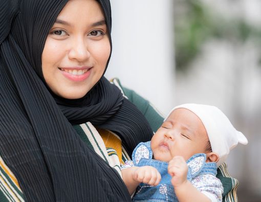 Puasa Bikin Produksi ASI Menurun, Mitos atau Fakta?