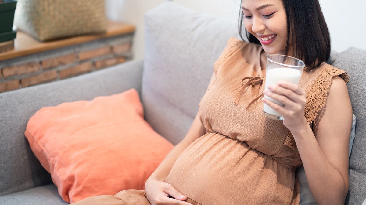 Waspada Pertumbuhan Janin Terhambat, Penuhi Nutrisi Ini!