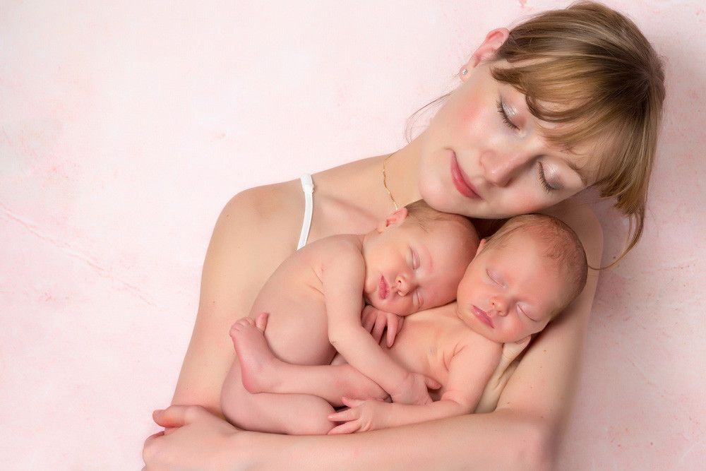Inilah Berbagai Risiko pada Kehamilan Kembar