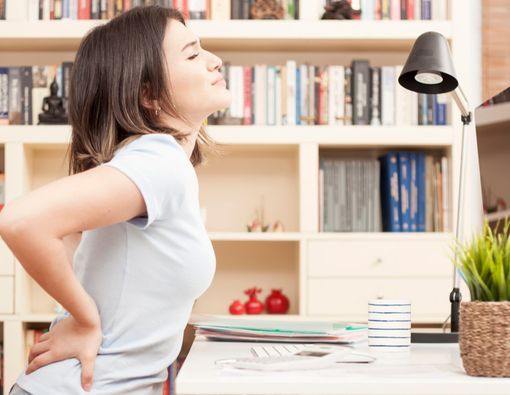 Sakit Punggung dan Leher saat WFH? Ini Cara Mengatasinya