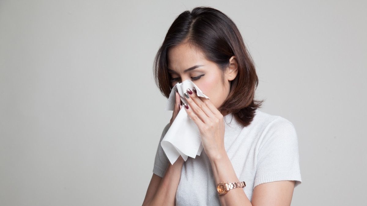 Flu Tak Kunjung Sembuh, Perlukah Konsumsi Antibiotik?