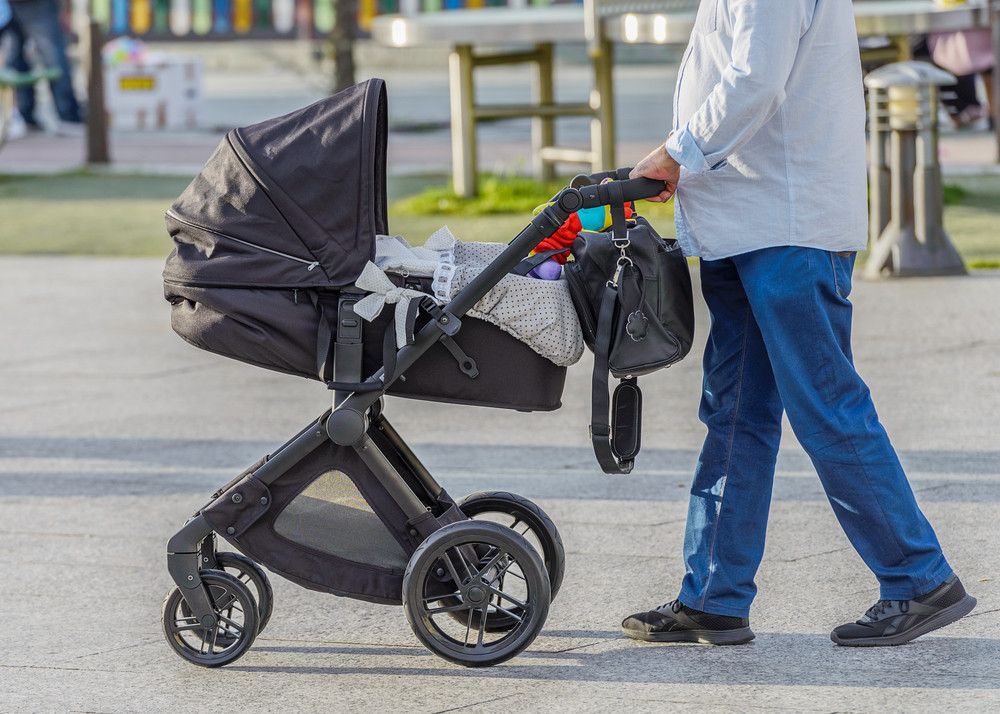 6 Tanda Baby Stroller Anda Tidak Cukup Bersih