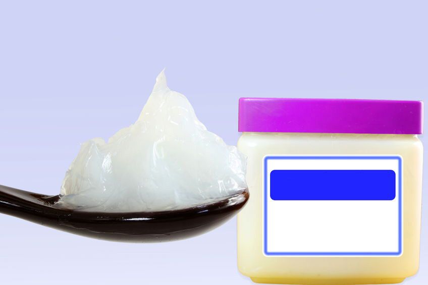 Cegah Eksim pada Bayi dengan Petroleum Jelly