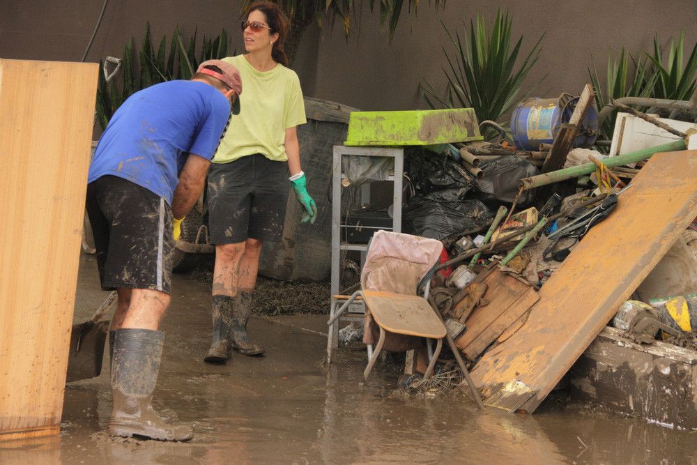 Kiat Membersihkan Rumah Setelah Terendam Banjir