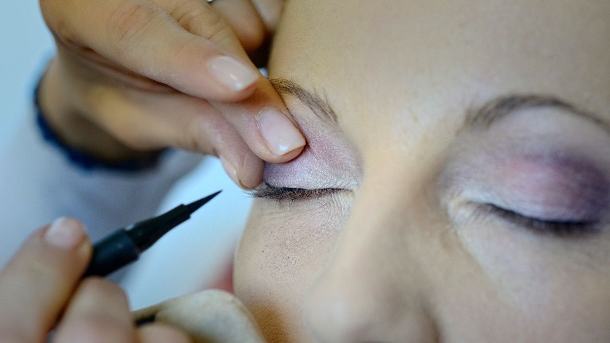 Tips Memilih Eyeliner yang tepat